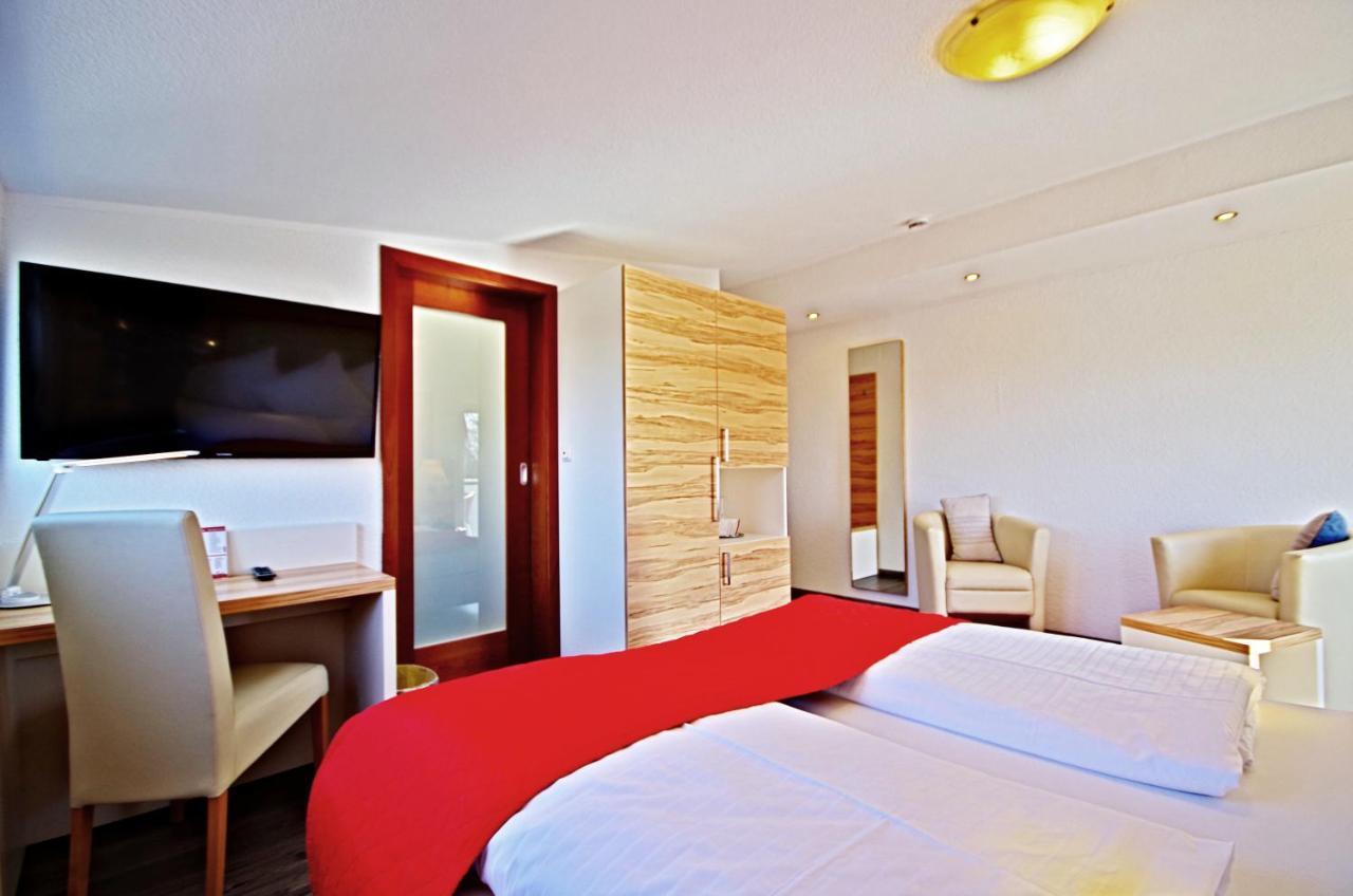 Groß-Umstadt Hotel Jakob מראה חיצוני תמונה