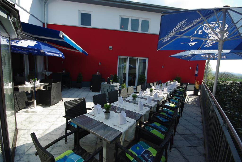Groß-Umstadt Hotel Jakob מראה חיצוני תמונה