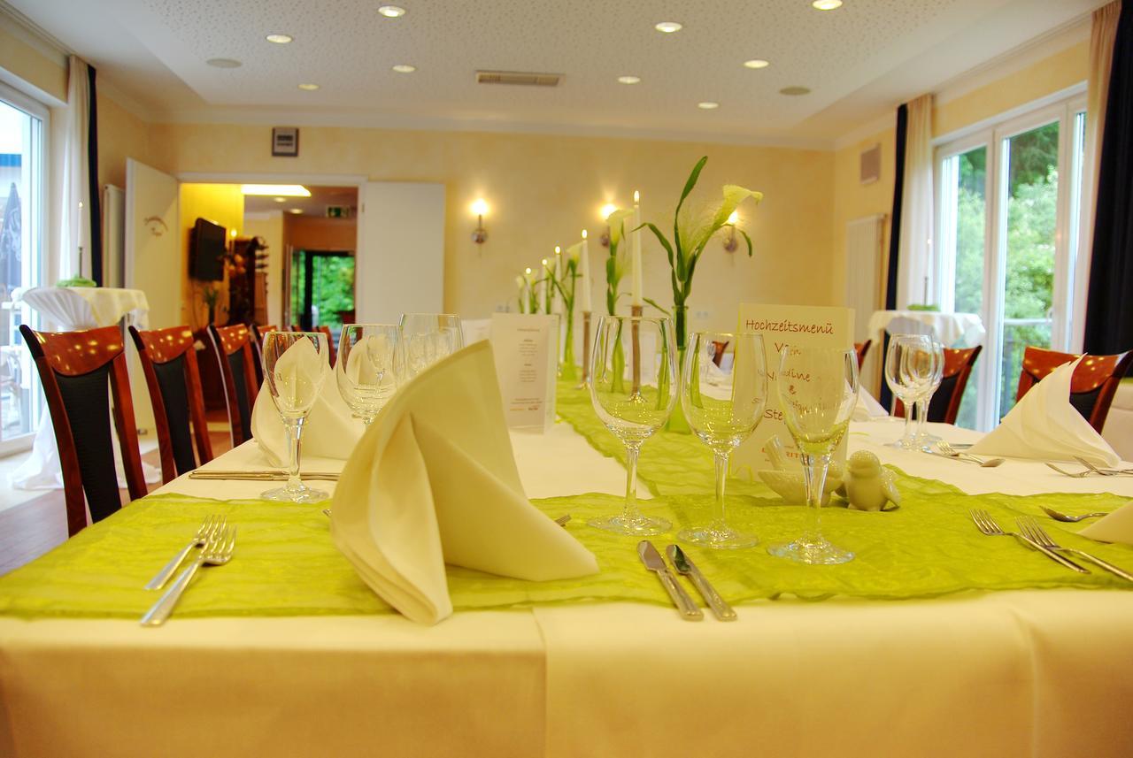 Groß-Umstadt Hotel Jakob מראה חיצוני תמונה
