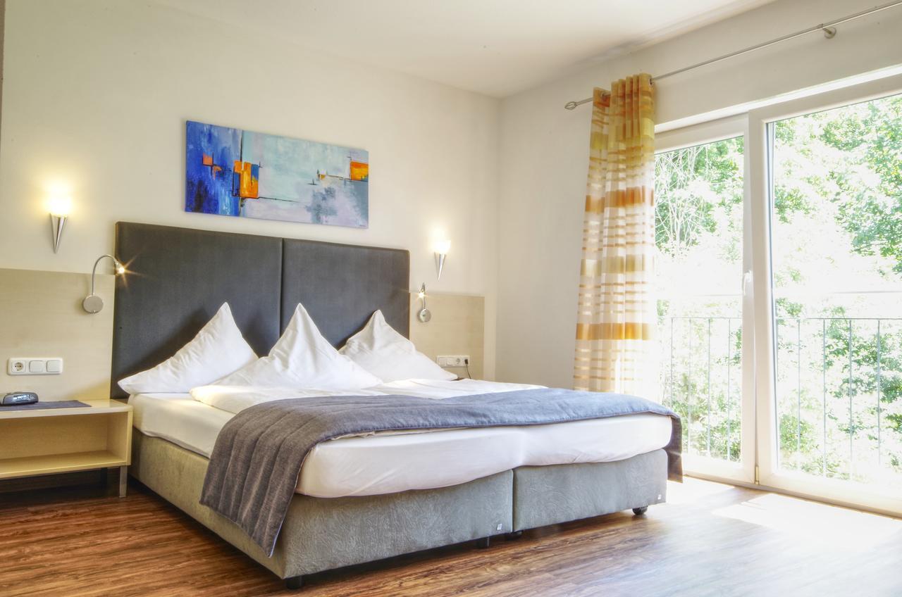 Groß-Umstadt Hotel Jakob מראה חיצוני תמונה