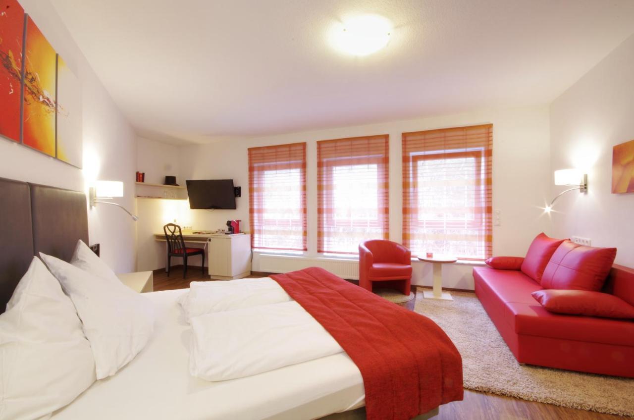 Groß-Umstadt Hotel Jakob מראה חיצוני תמונה