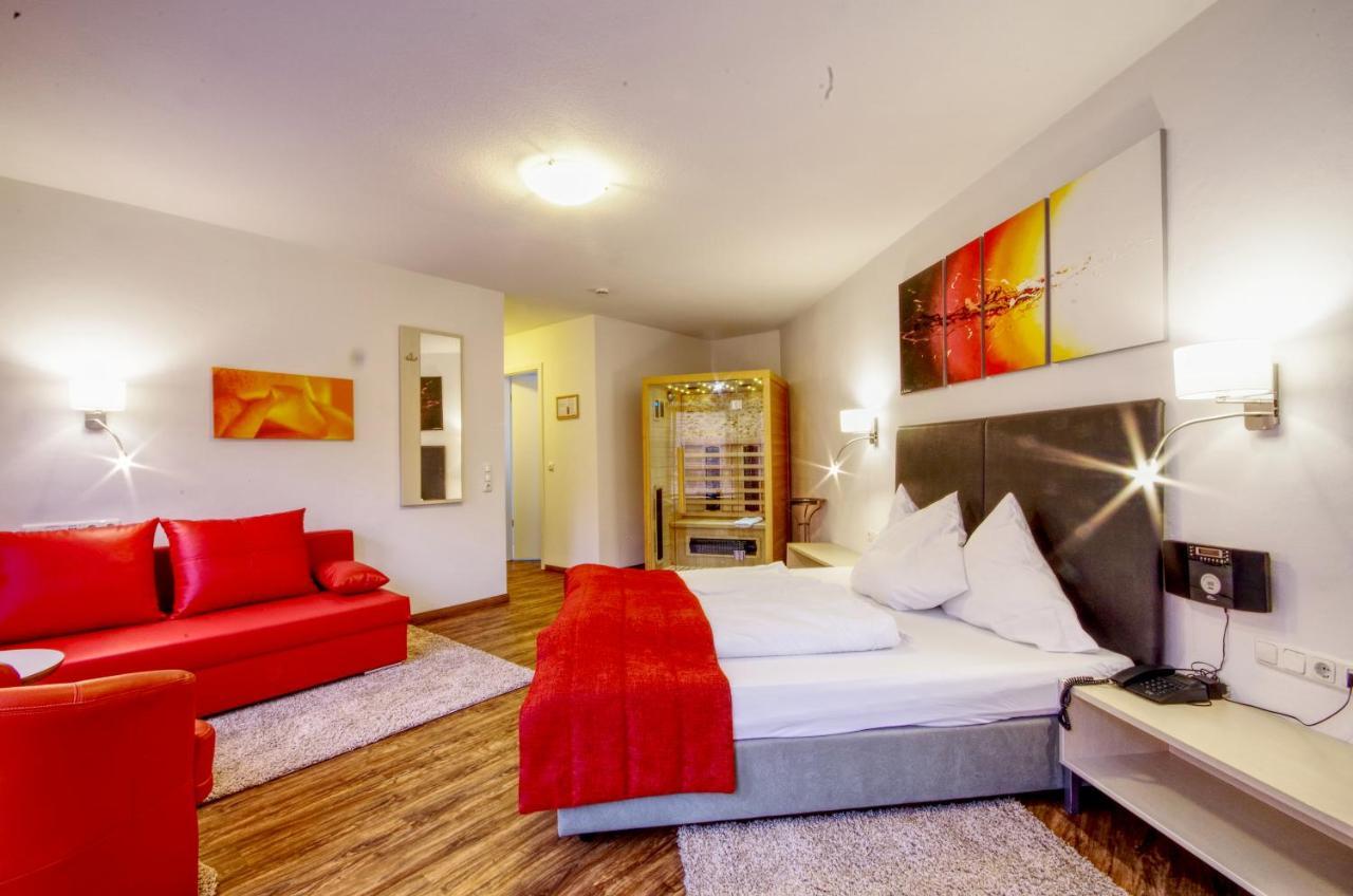 Groß-Umstadt Hotel Jakob מראה חיצוני תמונה